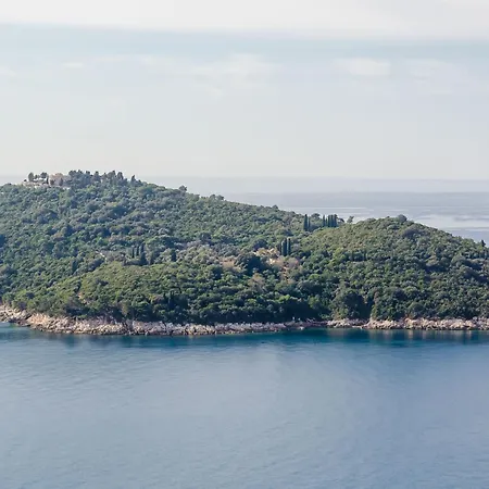 Vedrana- One-bedroom With Balcony And Sea View