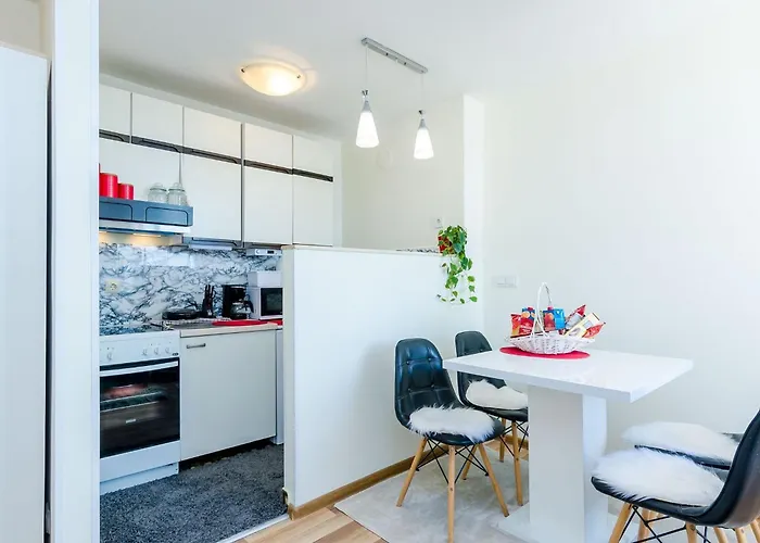 Vedrana- One-bedroom With Balcony And Sea View Διαμέρισμα Ντουμπρόβνικ