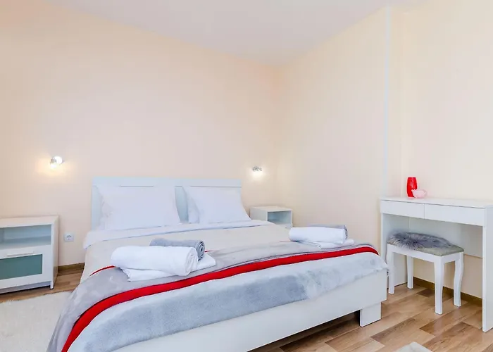 Vedrana- One-bedroom With Balcony And Sea View Ντουμπρόβνικ