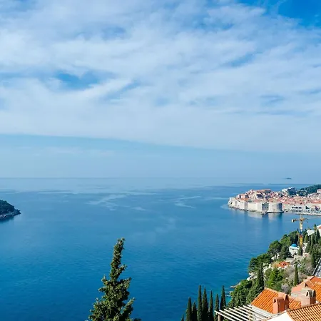 Апартаменты Vedrana- One-bedroom With Balcony And Sea View