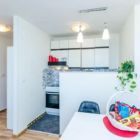 Vedrana- One-bedroom With Balcony And Sea View *