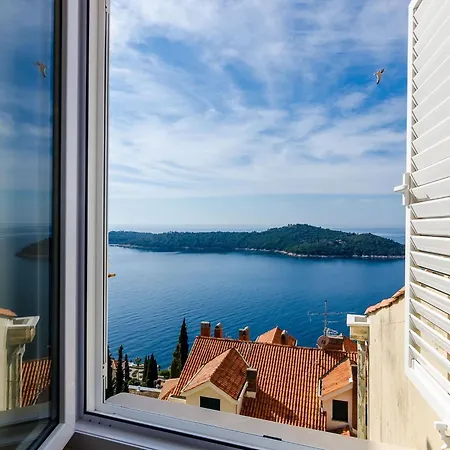 公寓 Vedrana- One-bedroom With Balcony And Sea View