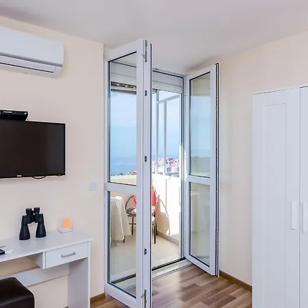 Vedrana- One-bedroom With Balcony And Sea View 公寓 杜布罗夫尼克