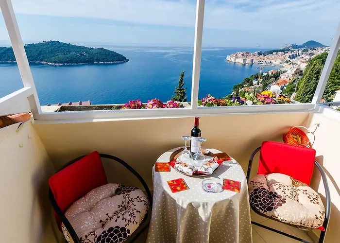 Vedrana- One-bedroom With Balcony And Sea View شقة