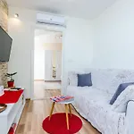 דירה Vedrana- One-bedroom With Balcony And Sea View