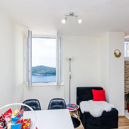 Vedrana- One-bedroom With Balcony And Sea View * דוברובניק