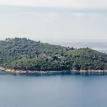 Vedrana- One-bedroom With Balcony And Sea View